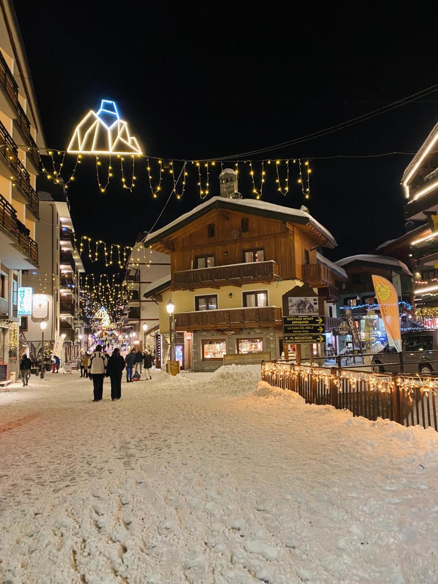 Ski Paradise - Cielo Alto Cervinia Breuil-Cervinia Exterior foto